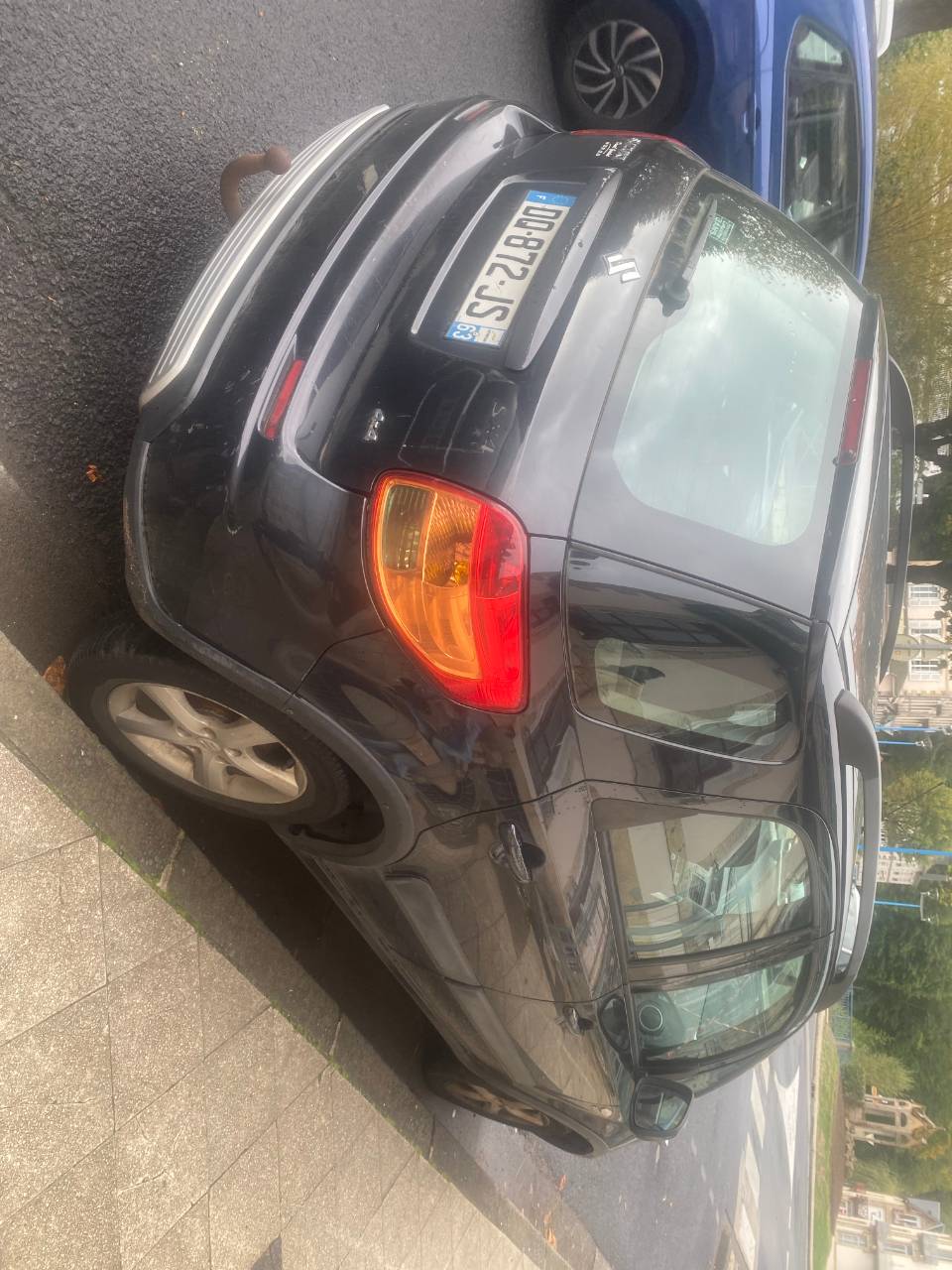 Suzuki SX4 - Photo 2
